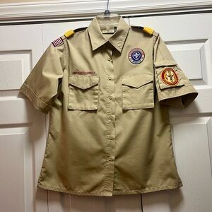 BSA Women’s Short Sleeve Uniform Shirt Medium Khaki – Centennial 1910–2010 Patch
